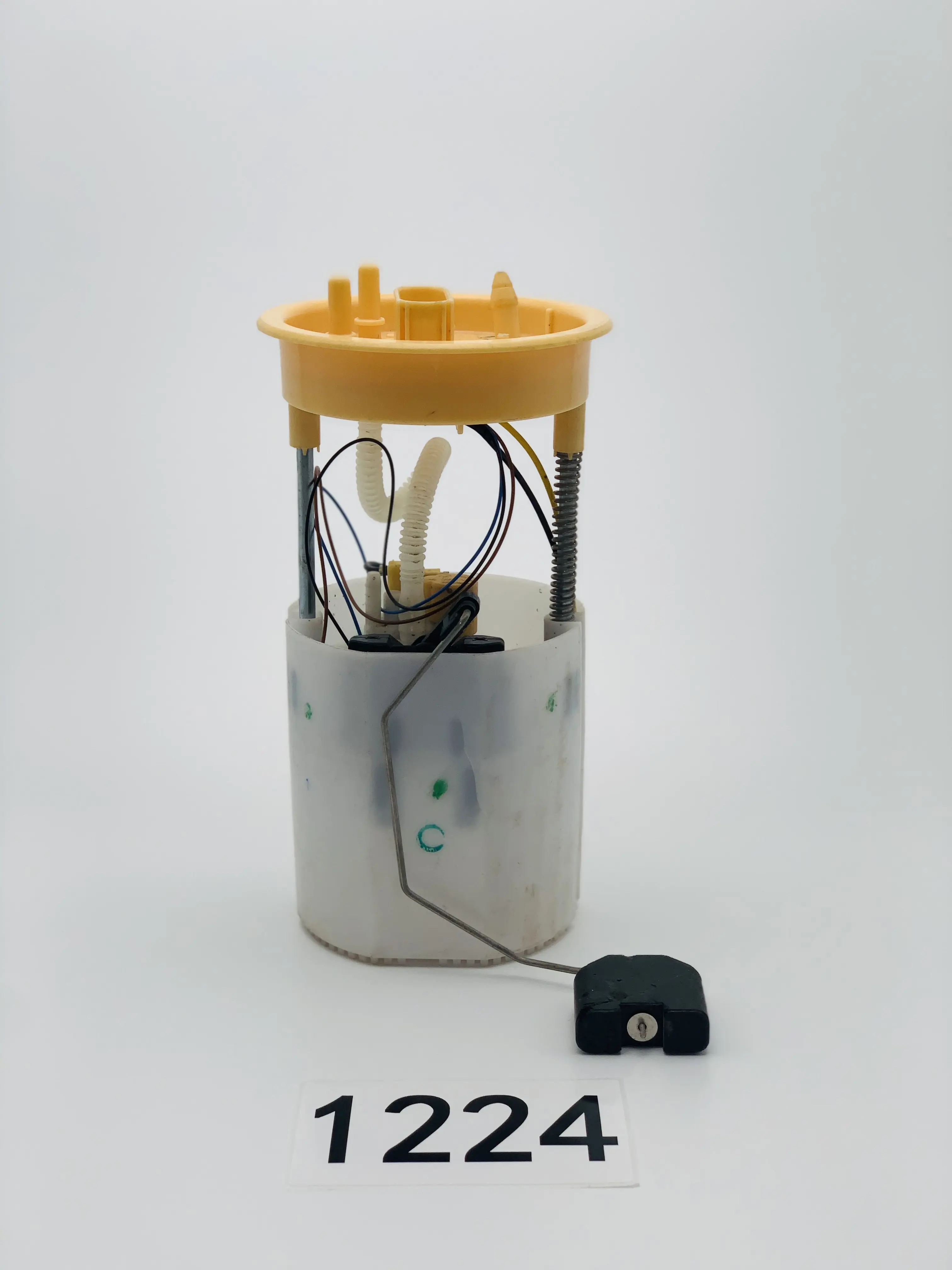 KS-A1224 HIGH Quality Fuel Pump Assembly for 2013 Volkswagen Polo Seat TOLEDO Skoda RAPID